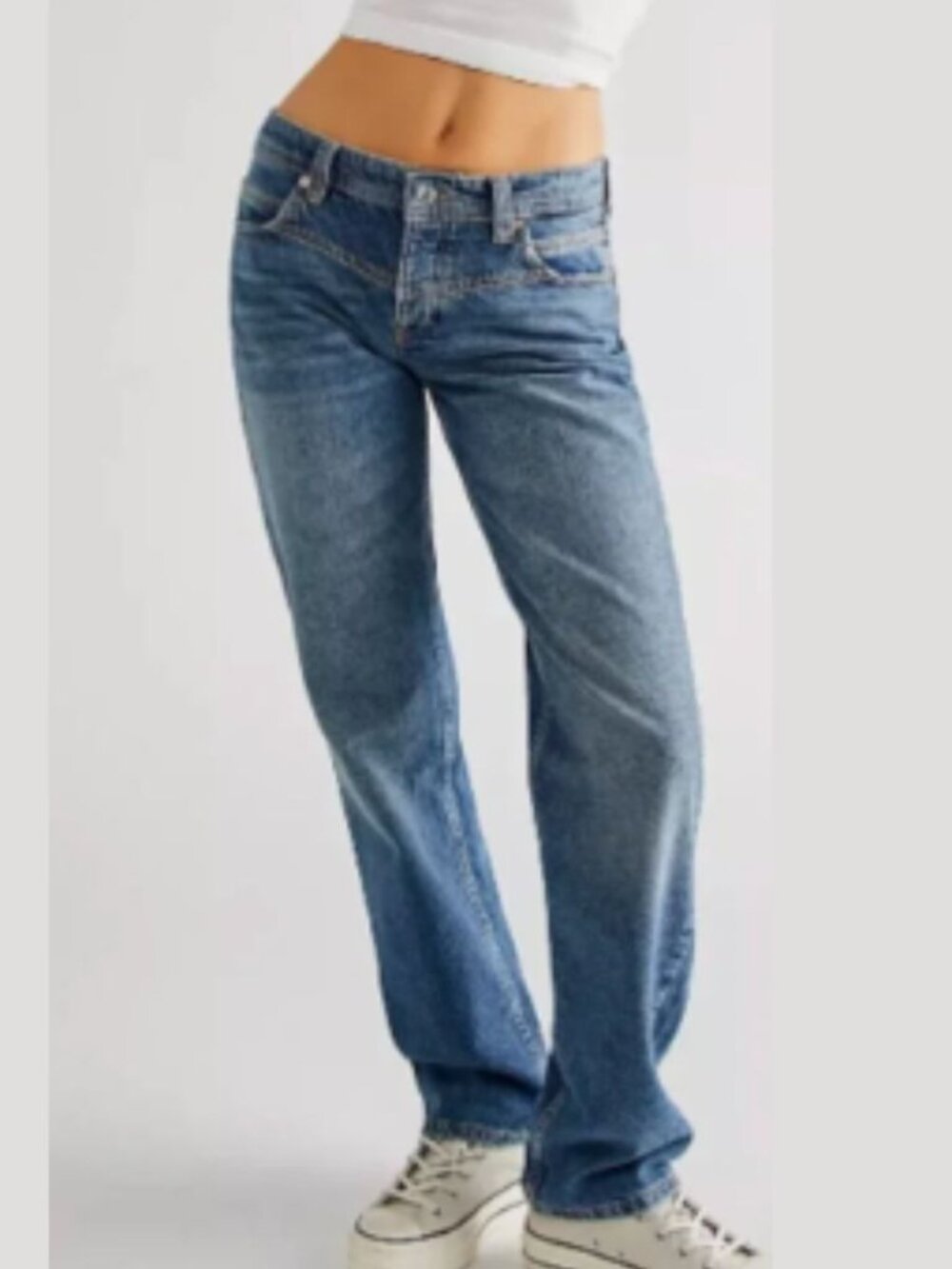 We The Free Boyfriend Jeans 30x33 Dark Blue Denim Button Fly Relaxed Fit Casual
